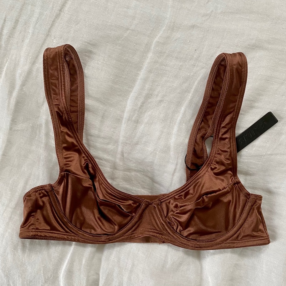 SKIMS - Stretch Satin Scoop Bra - 32A